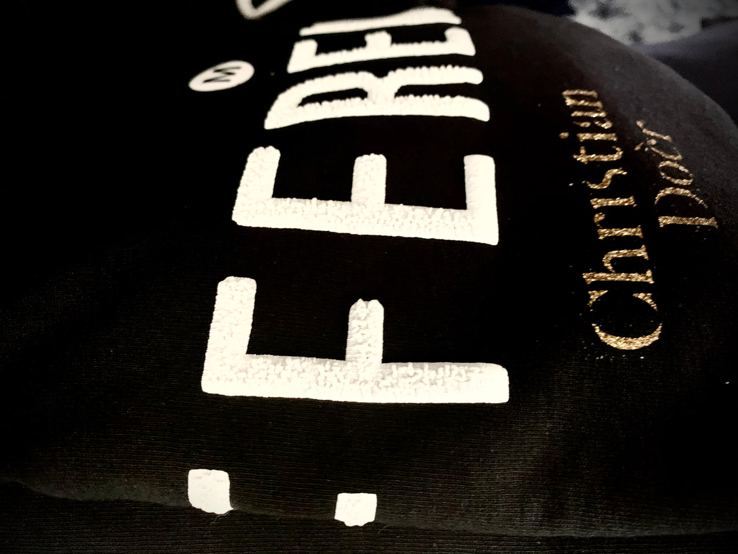Christian Doèr - DIFFERENT BOLD and Gold LOGO